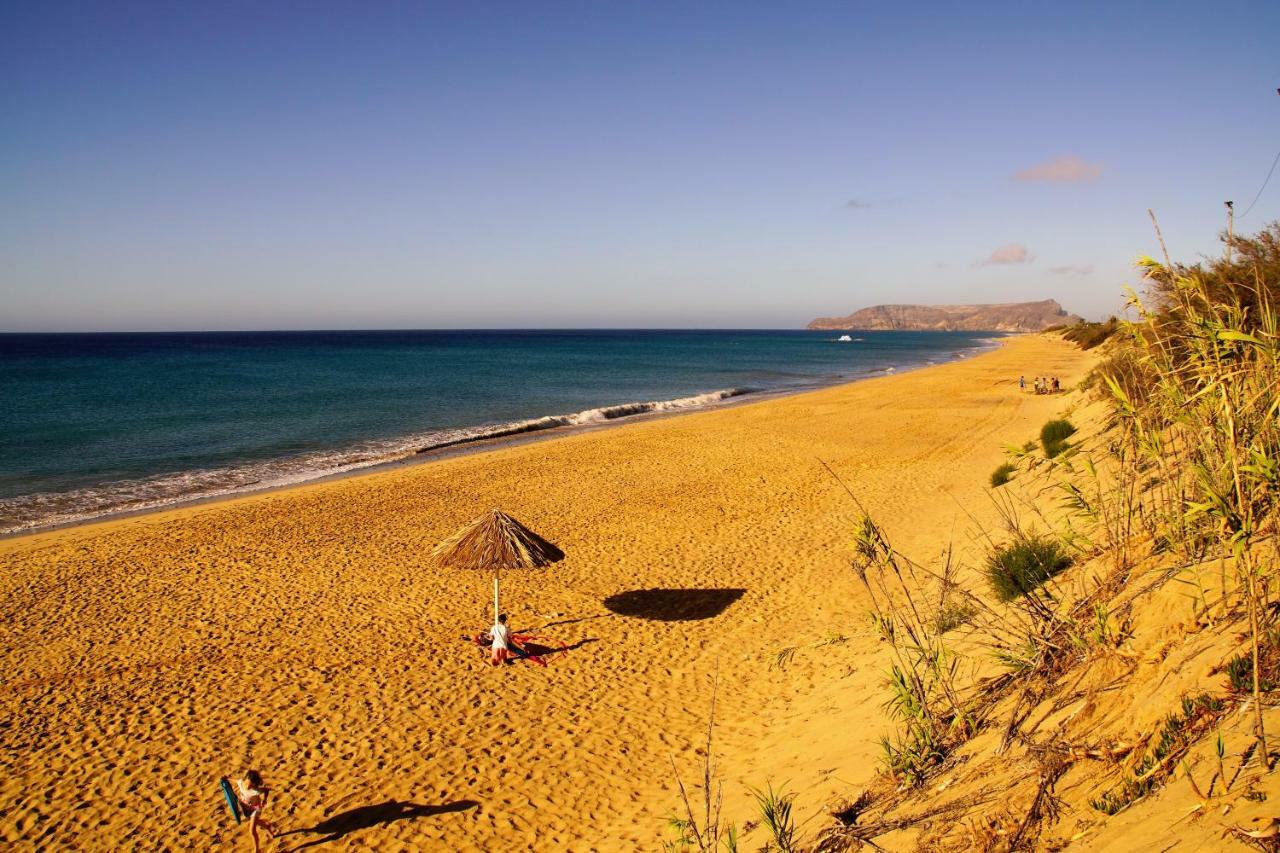 Porto Santo - Pedras Pretas Beach House Buitenkant foto